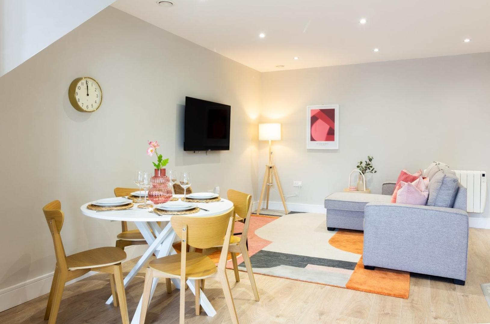 Guestready - Encantando O Apartamento 2Br No Newmarket Hall 더블린 외부 사진